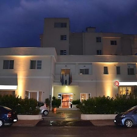Hotel Palace Gioia Tauro Luaran gambar