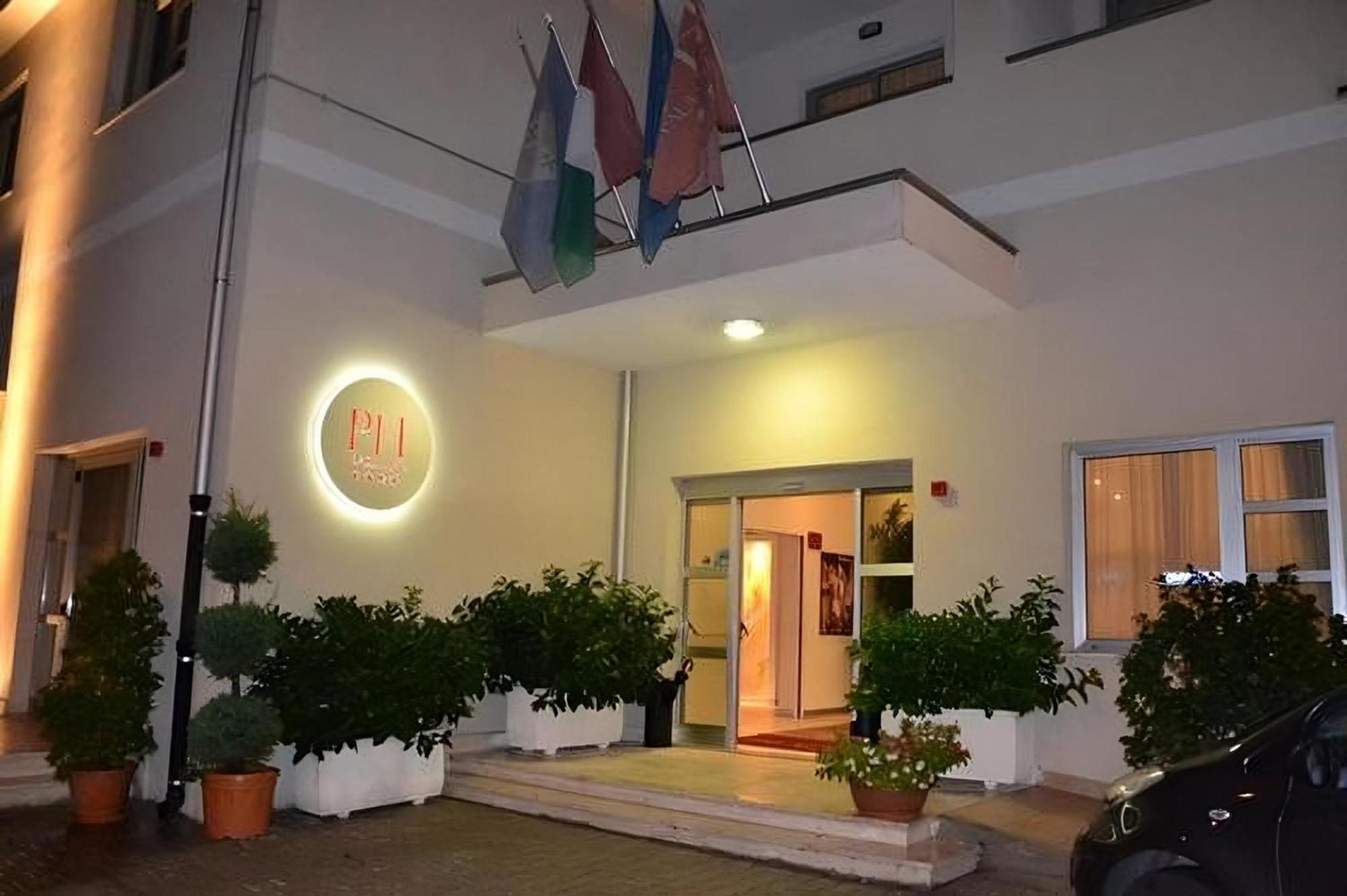 Hotel Palace Gioia Tauro Luaran gambar